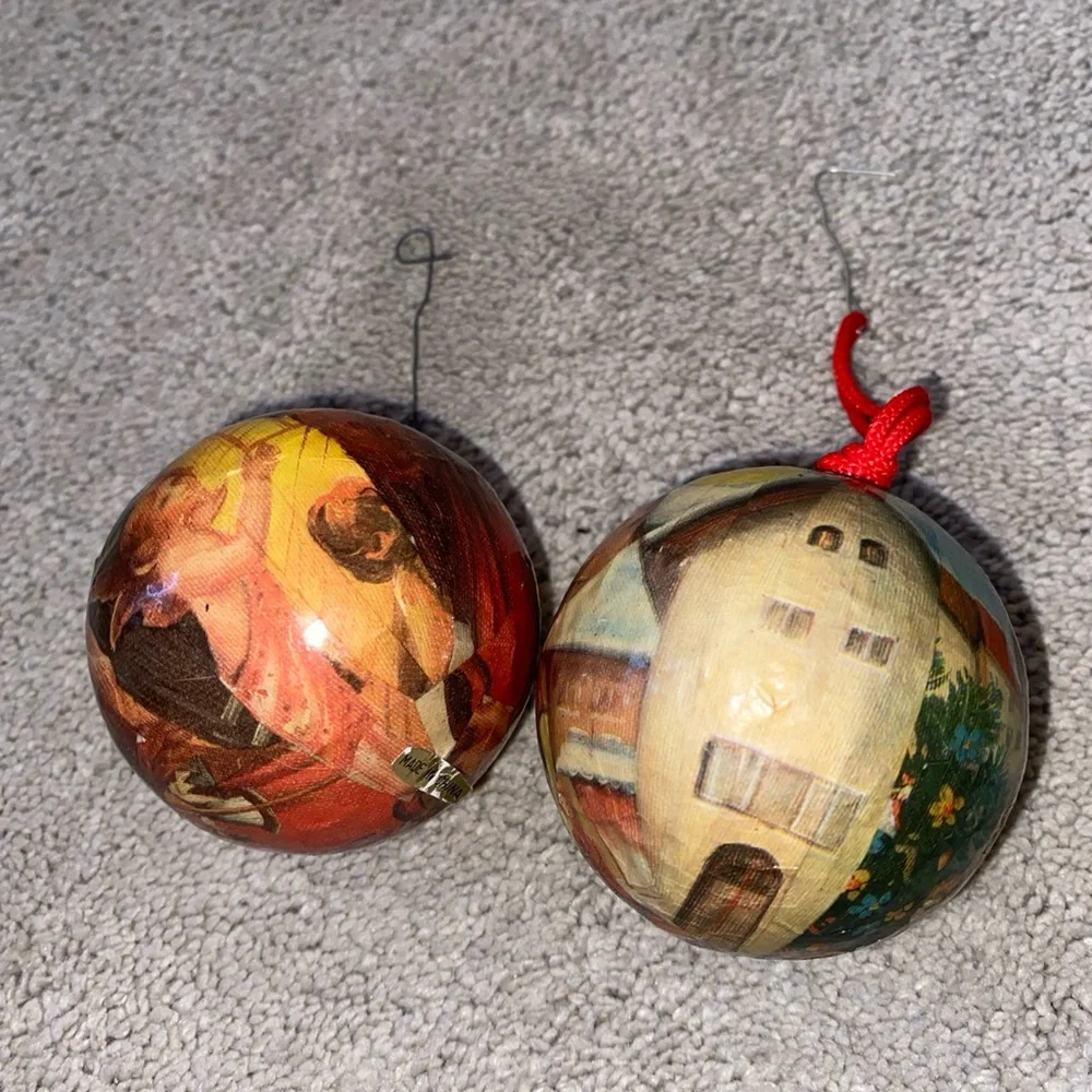 Vintage Decoupage Paper Mache Christmas Ornaments Set‎ Of 2